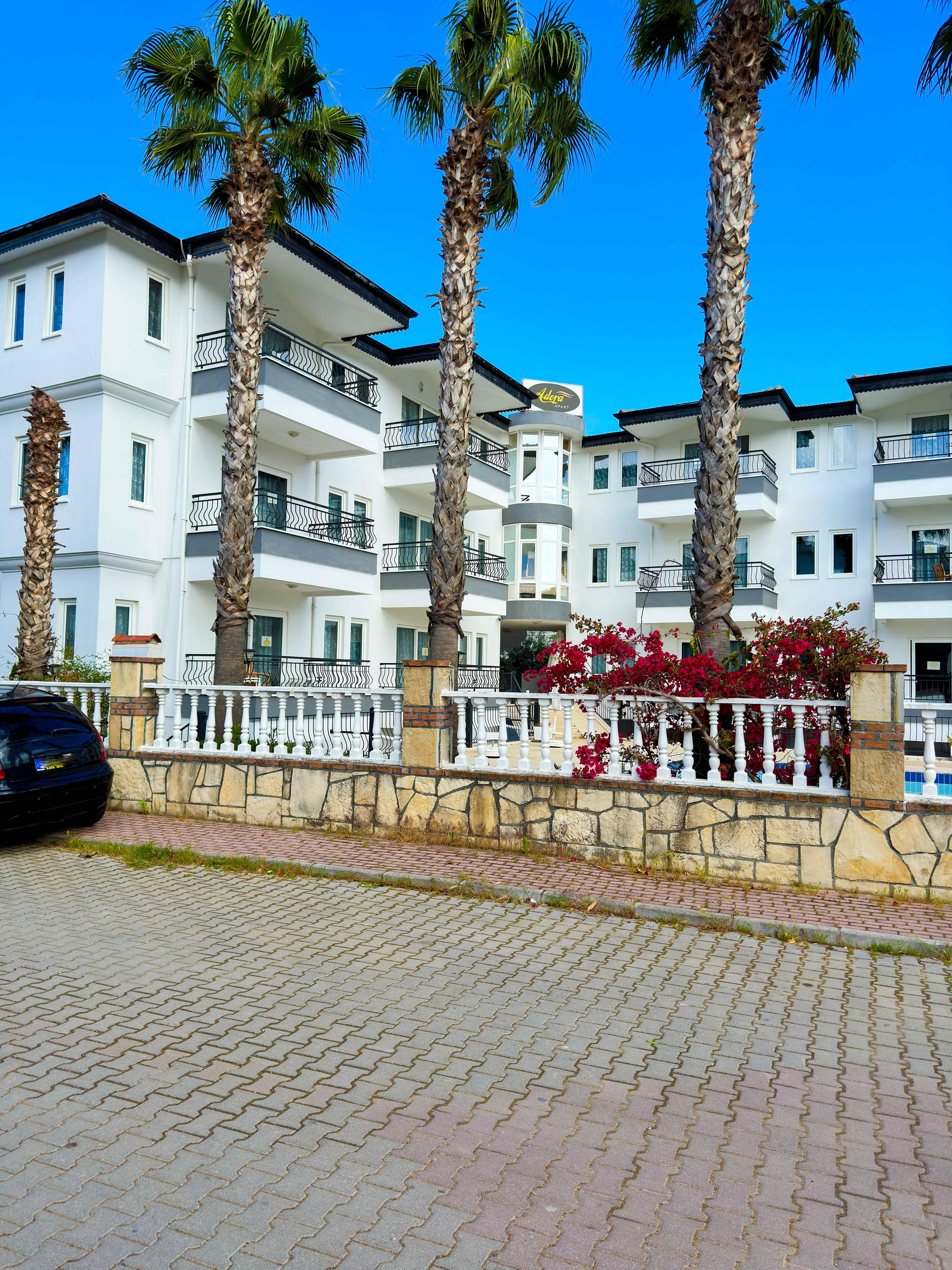 Adora Apartament *