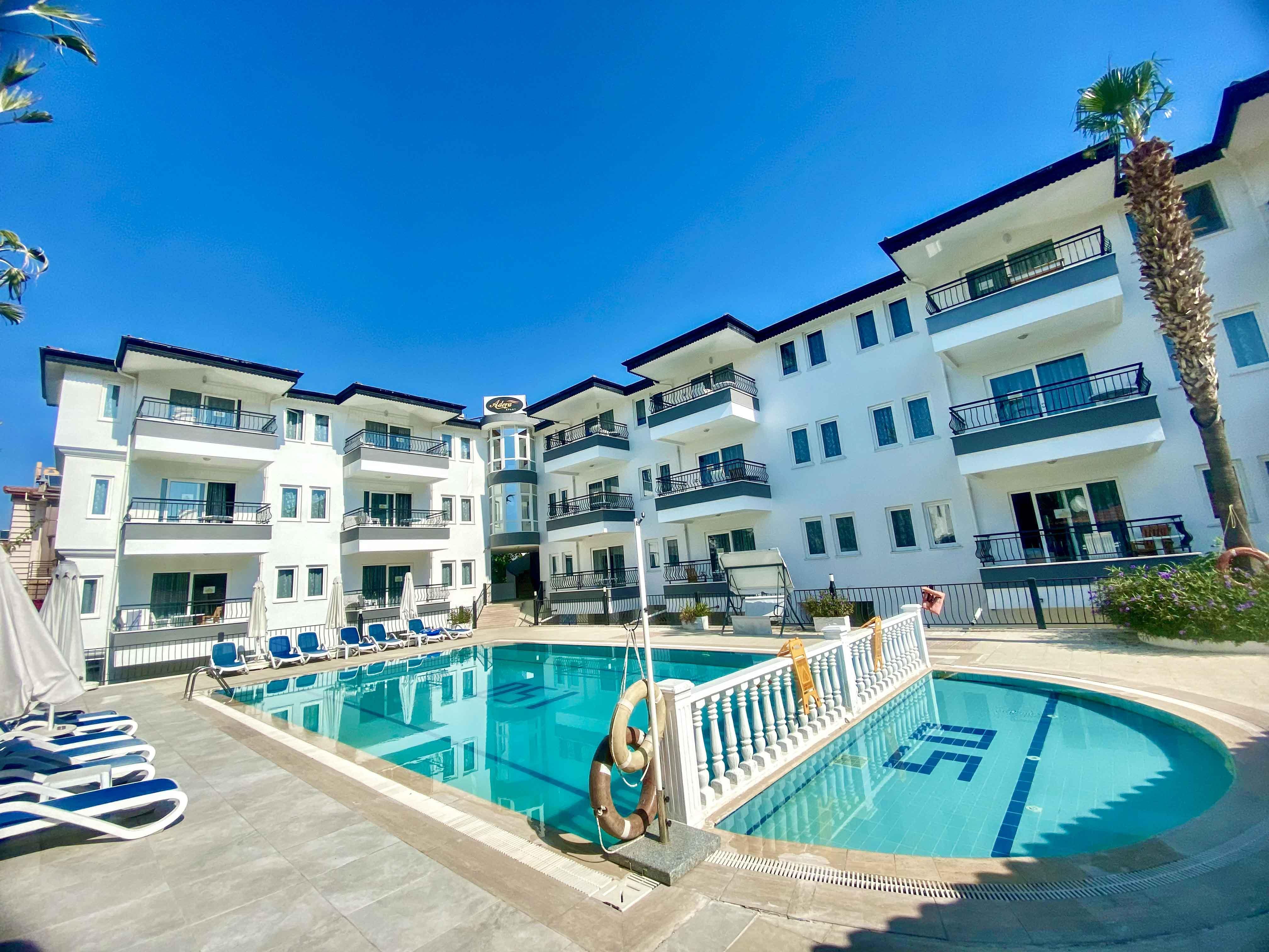 Adora Apartament Side